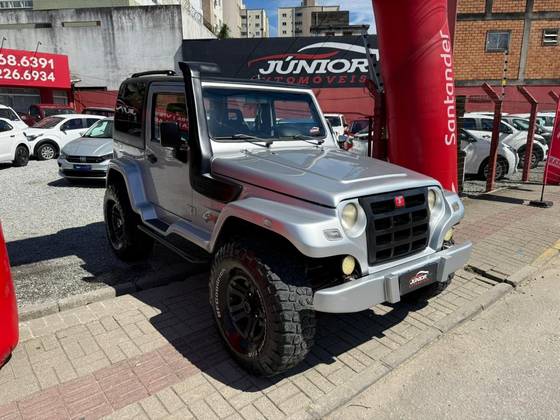 TROLLER T4 3.0 TETO RÍGIDO 16V TURBO ELETRONIC DIESEL 2P MANUAL